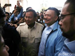 Potret Prabowo Hadiri Deklarasi Aliansi Advokat Indonesia