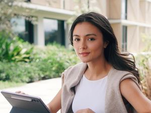 Amanda Rawles Curhat Jerawat Hilang Timbul, Ungkap Penyebabnya Amanda Rawles Curhat Jerawat Hilang Timbul, Ungkap Penyebabnya