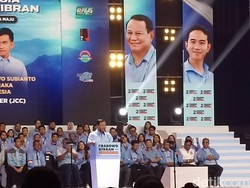 Prabowo Tanya Sosok Cawapres Gibran ke Anak Muda: Paten Nggak?