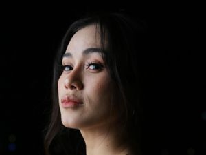 Tangis Dara The Virgin Biayai Keluarga-Hasil Kerja Keras Ludes Bukan Olehnya