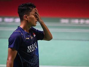 Ekspresi Ginting Tersingkir dari Semifinal Indonesia Master 2024 Ekspresi Ginting Tersingkir dari Semifinal Indonesia Master 2024