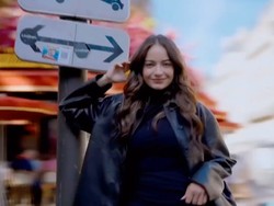 Tradisi Lebaran Enzy Storia Bersama Keluarga, Selalu Pakai Seragam