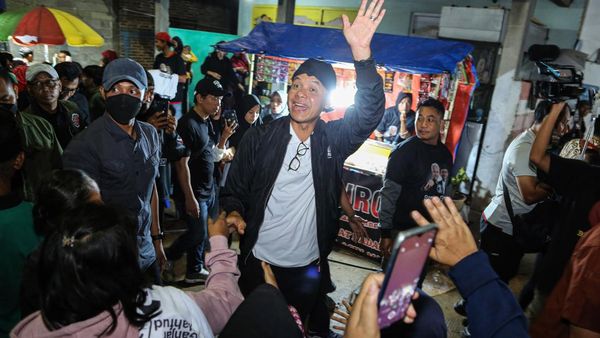Potret Ganjar Hadiri Acara Ruwatan Rajab di Bawen
