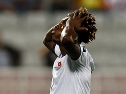 Kojo cs harus rela tunduk dua gol tanpa balas di partai pertama Piala Asia 2023 melawan Thailand. Foto: REUTERS/THAIER AL-SUDANI