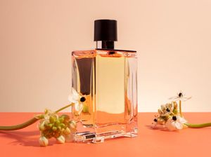 Arti Eau de Toilette (EDT), Ketahanan, dan Bedanya dengan EDP Arti Eau de Toilette (EDT), Ketahanan, dan Bedanya dengan EDP