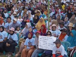 Nelayan Tawang Laut Kendal Deklarasi Dukung Prabowo-Gibran