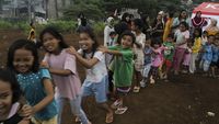 Pemulihan Trauma untuk Anak-anak Korban Tanah Longsor di Sukabumi