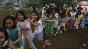 Pemulihan Trauma untuk Anak-anak Korban Tanah Longsor di Sukabumi