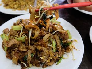Mencicipi Kuliner Pontianak di Gading Serpong yang Dimasak Pakai Arang Mencicipi Kuliner Pontianak di Gading Serpong yang Dimasak Pakai Arang