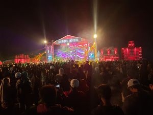 Relawan Prabowo-Gibran Bolone Mase di Malang Berdayakan UMKM dan Kesenian