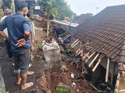 Senderan Pura Jebol Timpa Rumah di Karangasem, Anak Disabilitas Tertimbun
