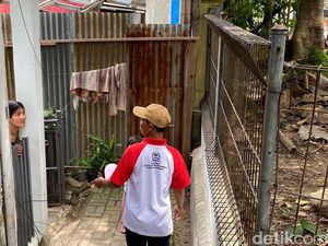 Akses Jalan Ditutup, 3 Rumah di Regol Bandung Terisolasi