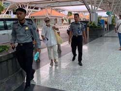 Nasib Bule Amerika Serikat yang Jadi Pengemis di Ubud