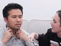 Respons Unik Emil Dardak Soal Tudingan Jadi Joki Gibran di Debat Cawapres