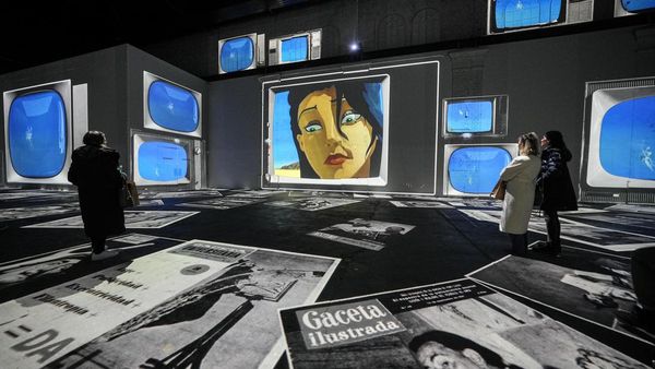 Terpukau Mahakarya Surealisme Salvador Dali di Jerman