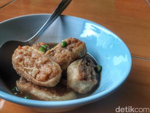 Lezatnya Gohyong, Jajanan Kekinian yang Kini Ada di Bandung