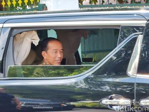 Jokowi-Sultan Bicara Berdua, Notonegoro: Jangan Dinarasikan yang Nggak-nggak Jokowi-Sultan Bicara Berdua, Notonegoro: Jangan Dinarasikan yang Nggak-nggak