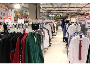 Murah Meriah! Beli Baju di Transmart Ful Day Sale Mulai Rp 50 Ribuan