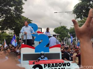 Momen Prabowo-Gibran Diarak saat Kirab Kebangsaan di Semarang