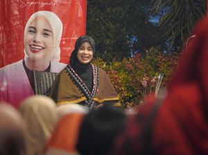 Cuhat Siti Atikoh: Kadang Saya Tahu Keberadaan Mas Ganjar dari Medsos