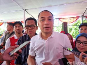Ini yang Dilakukan Walkot Eri Agar Anak Muda Tak Terjerumus Kegiatan Negatif Ini yang Dilakukan Walkot Eri Agar Anak Muda Tak Terjerumus Kegiatan Negatif