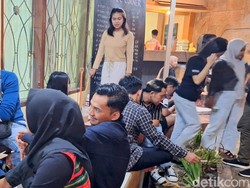 Turis Lokal Happy, Bisa Healing ke Kawah Ijen Cuma Bayar Rp 27 Ribu