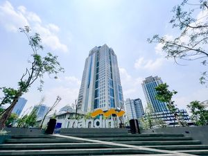 Bank Mandiri Salurkan Social Loan ke ADMF Rp 250 Miliar Bank Mandiri Salurkan Social Loan ke ADMF Rp 250 Miliar