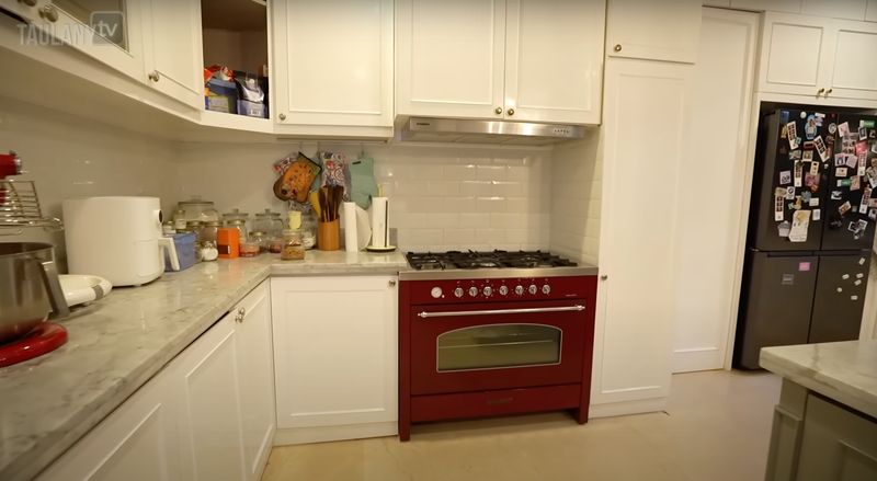 Dapur di rumah BCL