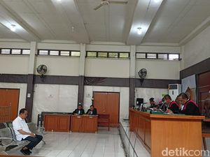 Eks Dirut PT SMS Sarimuda Divonis 3 Tahun Penjara Eks Dirut PT SMS Sarimuda Divonis 3 Tahun Penjara