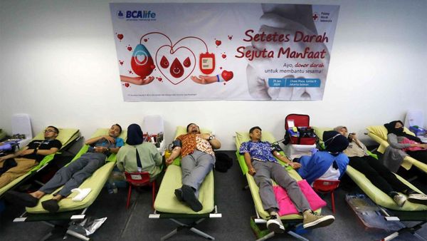 Gandeng PMI, BCA Life Gelar Donor Darah