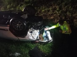 Kronologi Rombongan Gus Aab Kecelakaan di Tol Ngawi Tewaskan 1 Orang