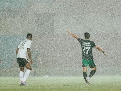 Pelatih PSS Sleman Sambat Kualitas Lapangan SSA: Bola Tak Bergulir Baik