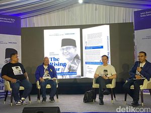 Tom Lembong Hadiri Launching Buku Anies Baswedan The Rising Star