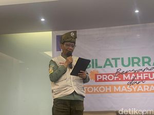 Mahfud Md Serahkan Surat Pengunduran Diri sebagai Menko Polhukam Besok Mahfud Md Serahkan Surat Pengunduran Diri sebagai Menko Polhukam Besok