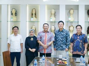 Bamsoet Dorong Tingkatkan Pendidikan Pekerja Pabrik Rambut di Purbalingga