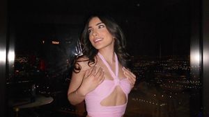 8 Foto Gamer Cantik Di-blacklist dari Turnamen karena Unggah Foto Seksi