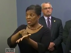 Sempat Viral, Penerjemah Bahasa Isyarat Ini Ternyata Ngasal Doang