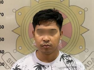 Pemuda di Jakbar Tipu PSK Rp 40 Juta, Modusnya Ajak Check In Pemuda di Jakbar Tipu PSK Rp 40 Juta, Modusnya Ajak Check In