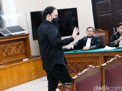 Ketua RT Ungkap Ruang Khusus Senpi di Rumah Dito Mahendra Pakai Kode Akses