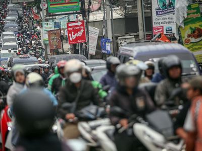 Potret Macet Horor di Sawangan Depok Imbas Pembangunan Jembatan