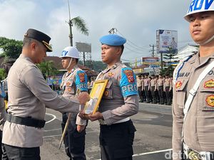 Sering Bolos-Pakai Narkoba, Anggota Polisi di Tasik Dipecat