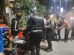 Razia Gabungan Jaring 24 Motor Knalpot Brong di Kawasan Suramadu Surabaya