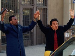 Sinopsis Rush Hour: Aksi Kocak Duo Detektif Lintas Negara