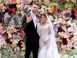 Sarah Keihl Ungkap Hal Paling Ribet Kalau Mau Nikah dengan Bule Sarah Keihl Ungkap Hal Paling Ribet Kalau Mau Nikah dengan Bule