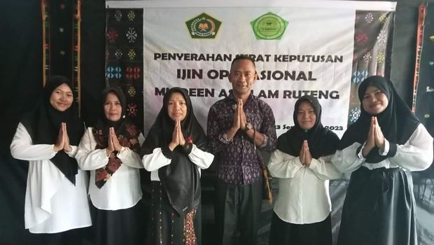 TK dan SD Deen Assalam di Ruteng, Manggarai, NTT yang didirikan Bripka Syamsuddin.