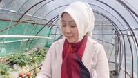 Atalia Praratya Doyan Makan Bakso hingga Jago Petik Stroberi