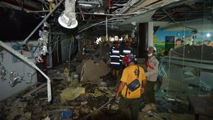 Foto-foto Dampak Ledakan di RS Semen Padang