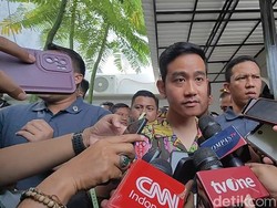 Komentar Gibran soal Jokowi-Prabowo Makan Bakso Bareng di Magelang