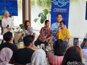 Bertemu Pelaku Ekonomi Kreatif Cirebon, Gibran Mau Hidupkan Lagi Bekraf Bertemu Pelaku Ekonomi Kreatif Cirebon, Gibran Mau Hidupkan Lagi Bekraf