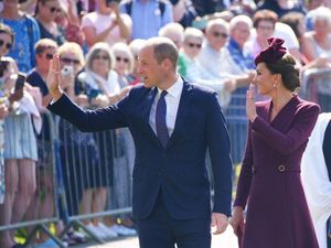 Pangeran William dan Kate Middleton Buka Loker, Syaratnya Unik! Pangeran William dan Kate Middleton Buka Loker, Syaratnya Unik!